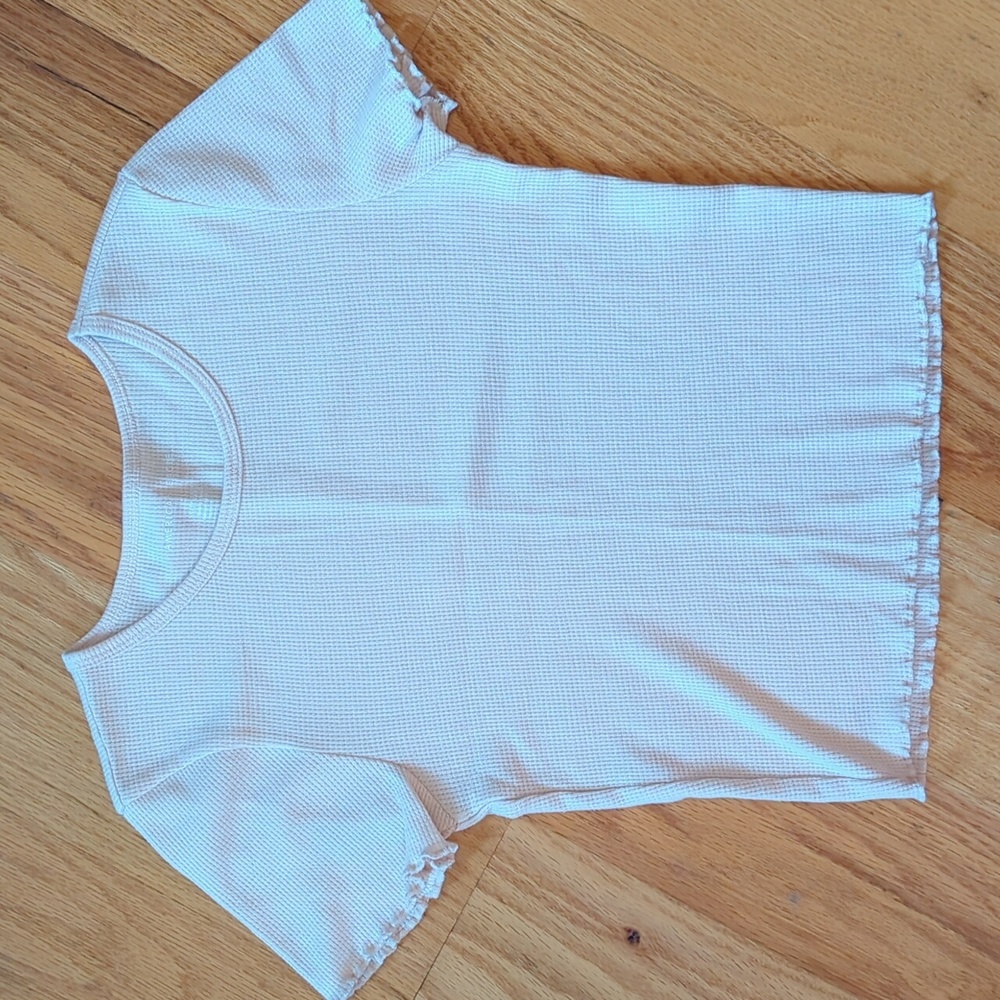 American Eagle cropped waffle type textured shirt